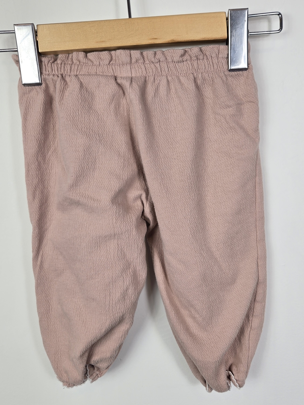 H&M Baby Set 9-12 Months Soft Pink Textured Button-Front Top & Pants Outfit - Picture 11 of 11